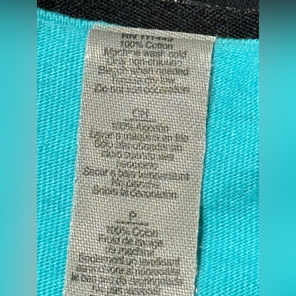 Rock ‘n’ roll Hall of Fame Short Sleeve T-shirt.  Size Small.  100% Cotton. - Picture 10 of 10